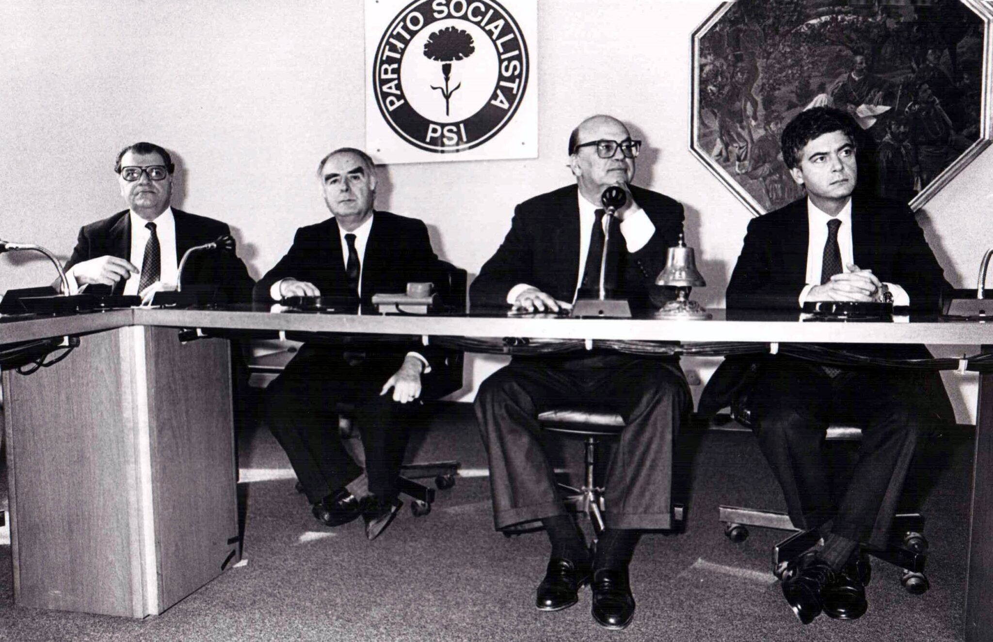 psdi nino simeone sulla scheda di nuovo il simbolo